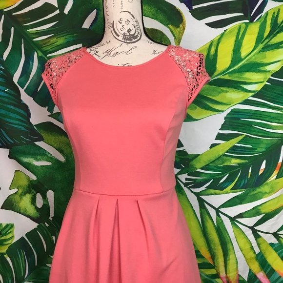 Euc $50 Lauren Conrad 2 Peach Pink Lottie Disneybound Fit Flare Spring Dress - Picture 2 of 9